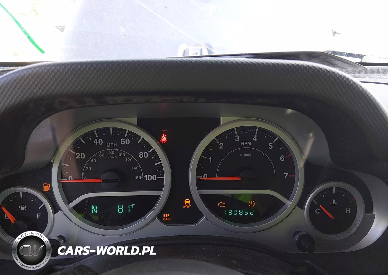 2010 Jeep Wrangler Unlimited Sport VIN:1J4BA3H18AL167513 - 7