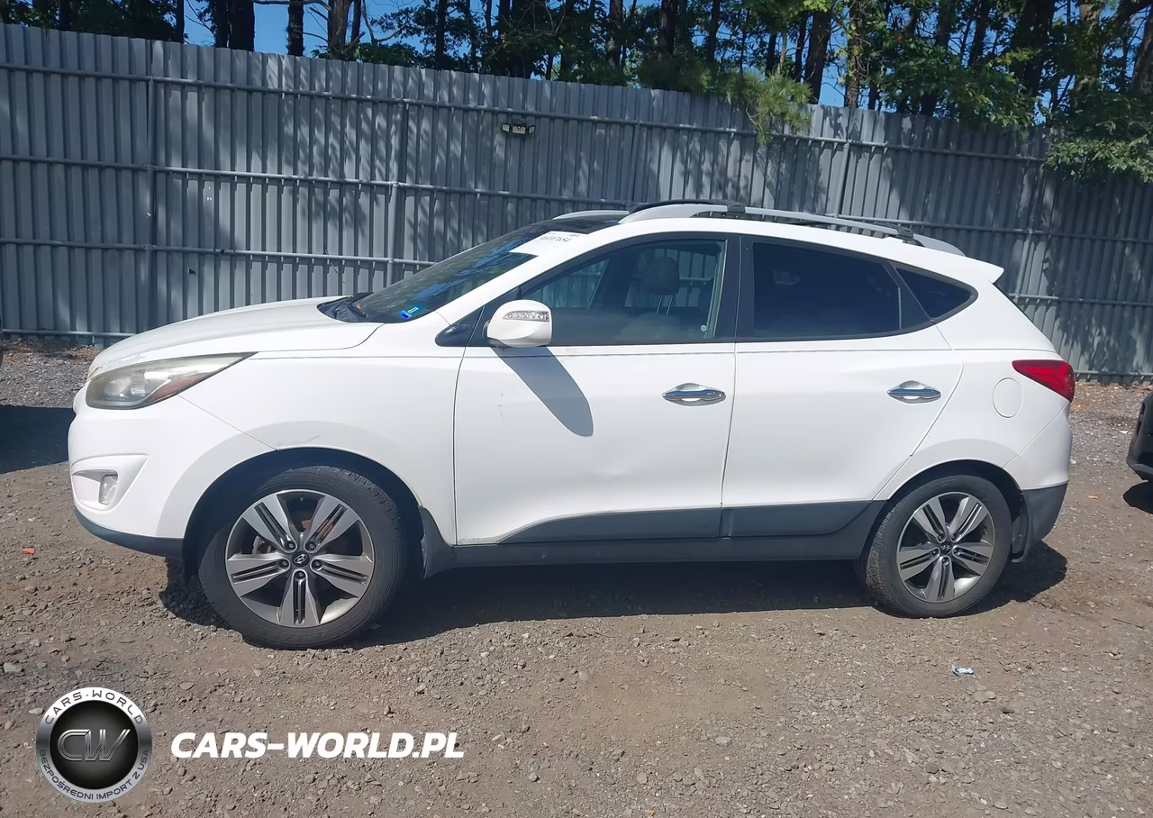 2015 Hyundai Tucson Limited VIN:KM8JUCAG0FU971874 - 14