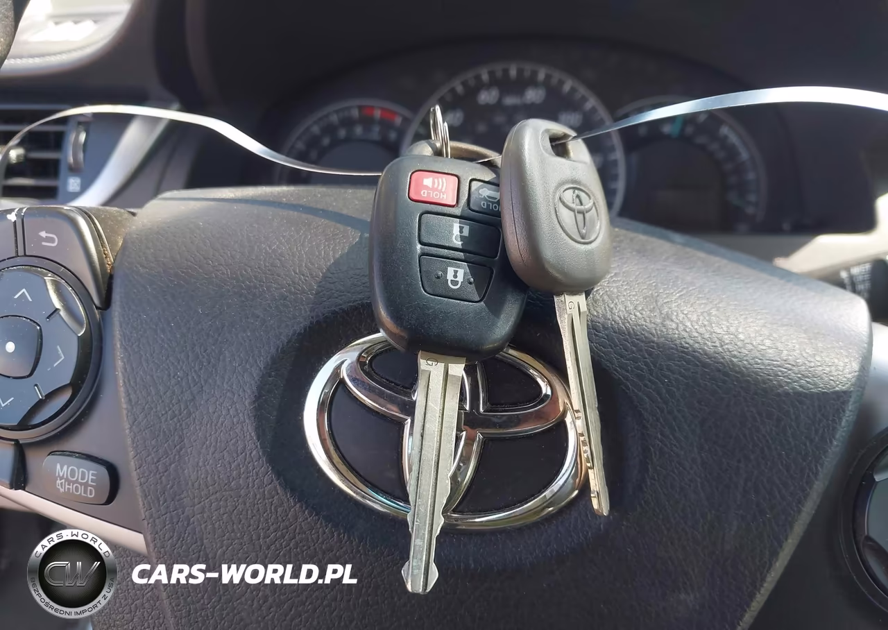 2012 Toyota Camry Le VIN:4T1BF1FK4CU586345 - 11