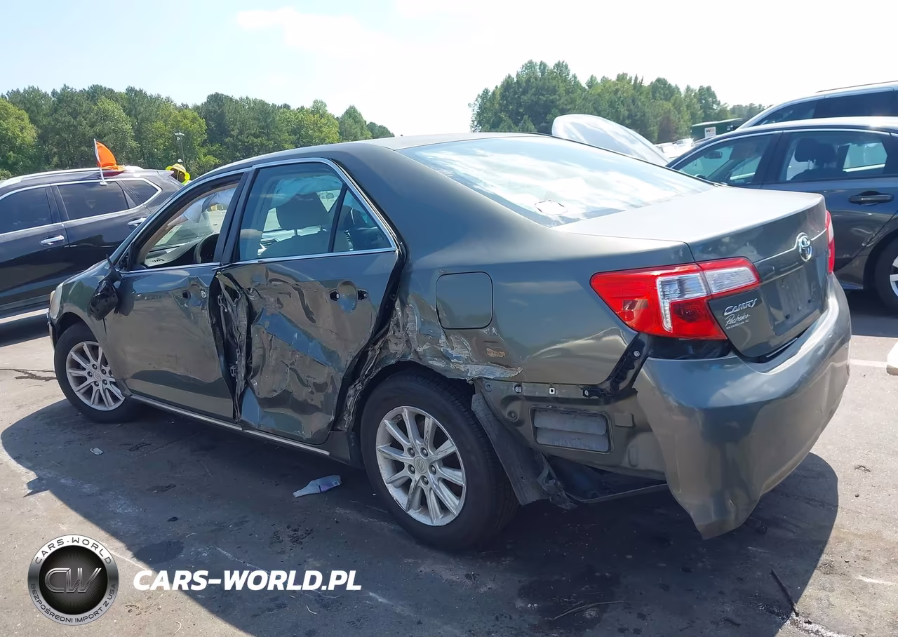2012 Toyota Camry Le VIN:4T1BF1FK4CU586345 - 3