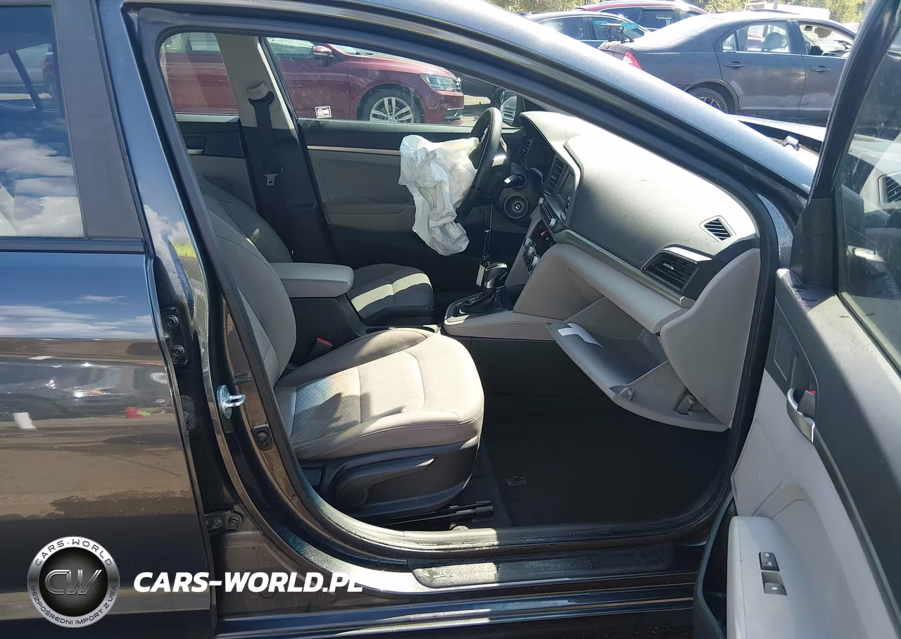 2020 Hyundai Elantra Se VIN:5NPD74LF5LH593950 - 5
