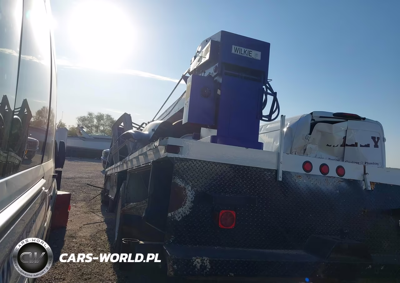 1998 International 4000 4900 VIN:1HTSDAAN3WH533552 - 3
