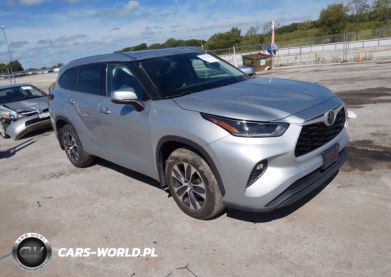 2021 Toyota Highlander Xle VIN:5TDGZRBH1MS548071 - 1