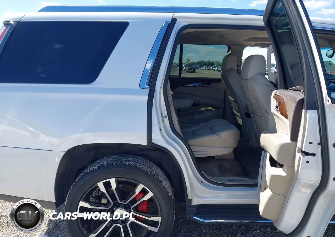 2016 Cadillac Escalade Luxury Collection VIN:1GYS4BKJ5GR340548 - 8