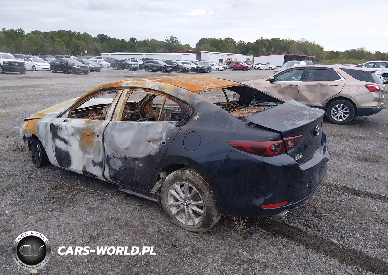 2026 Mazda Mazda3 VIN:JM1BPAAL8T1864702 - 3