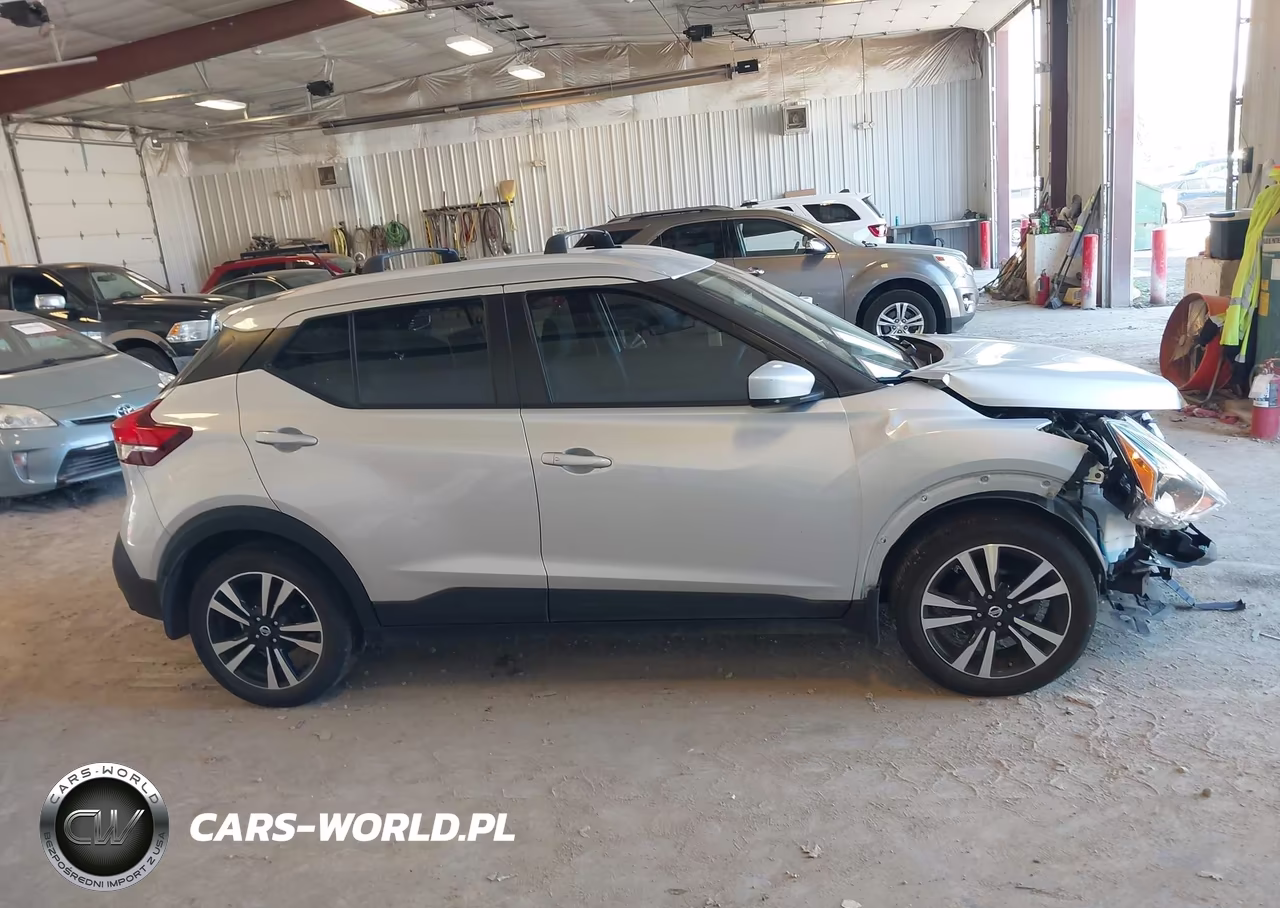 2019 Nissan Kicks Sv VIN:3N1CP5CU2KL508483 - 13