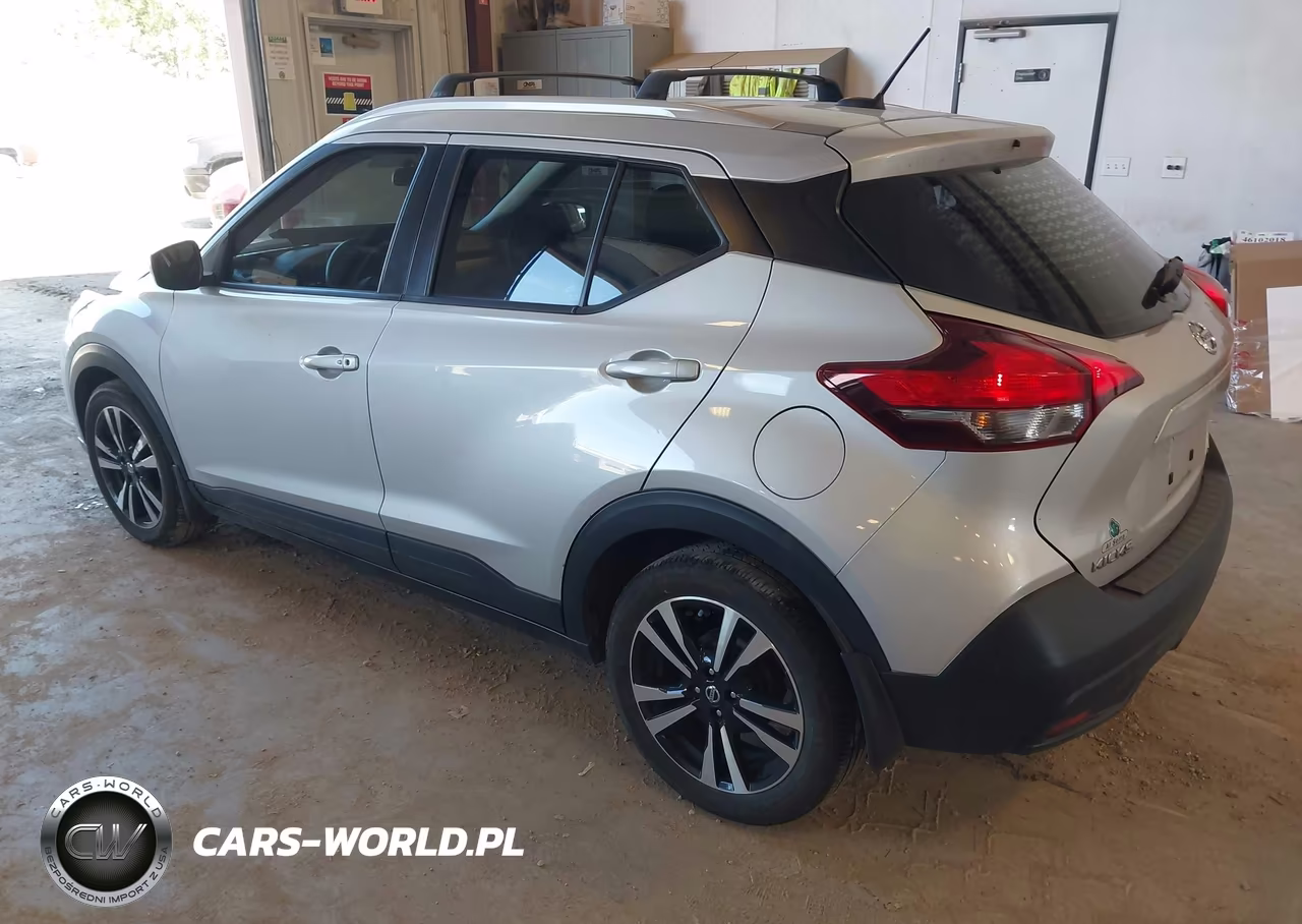 2019 Nissan Kicks Sv VIN:3N1CP5CU2KL508483 - 3