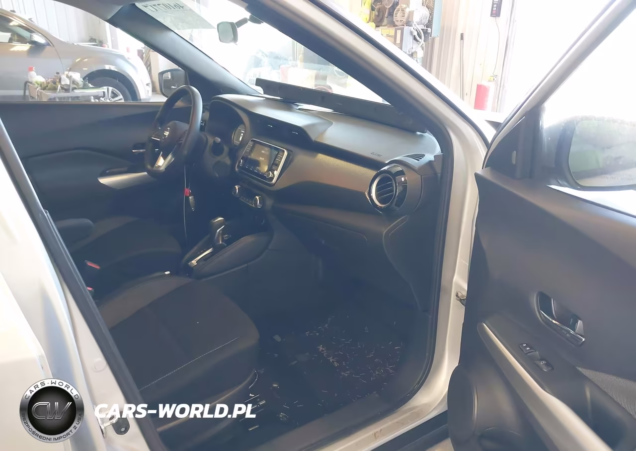 2019 Nissan Kicks Sv VIN:3N1CP5CU2KL508483 - 5