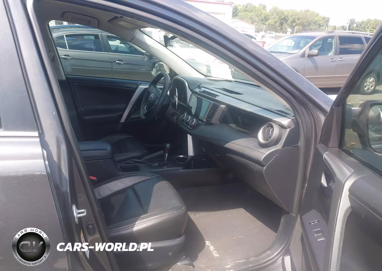 2017 Toyota Rav4 Le VIN:JTMZFREV0HJ700542 - 5