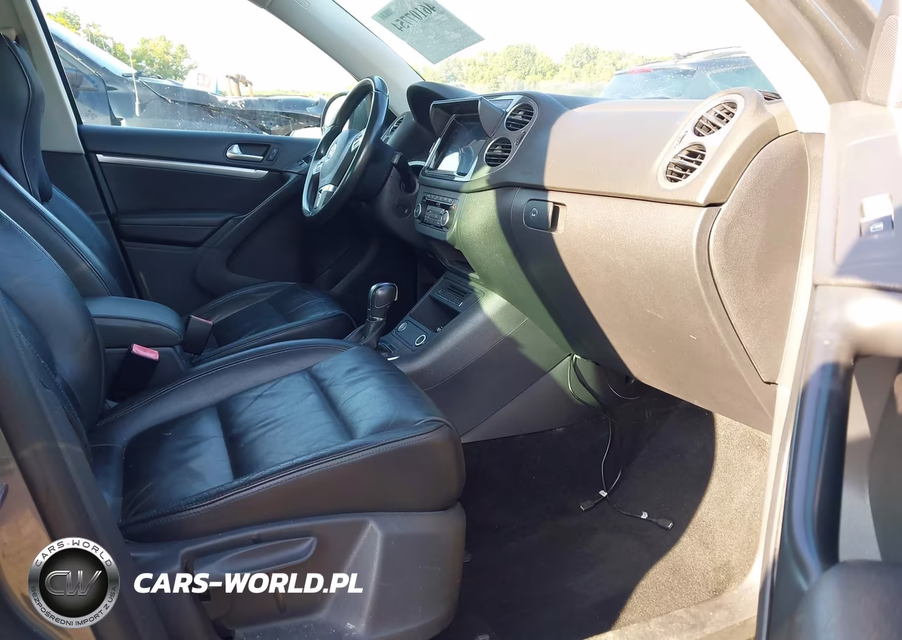 2012 Volkswagen Tiguan Sel VIN:WVGBV7AX3CW004894 - 5