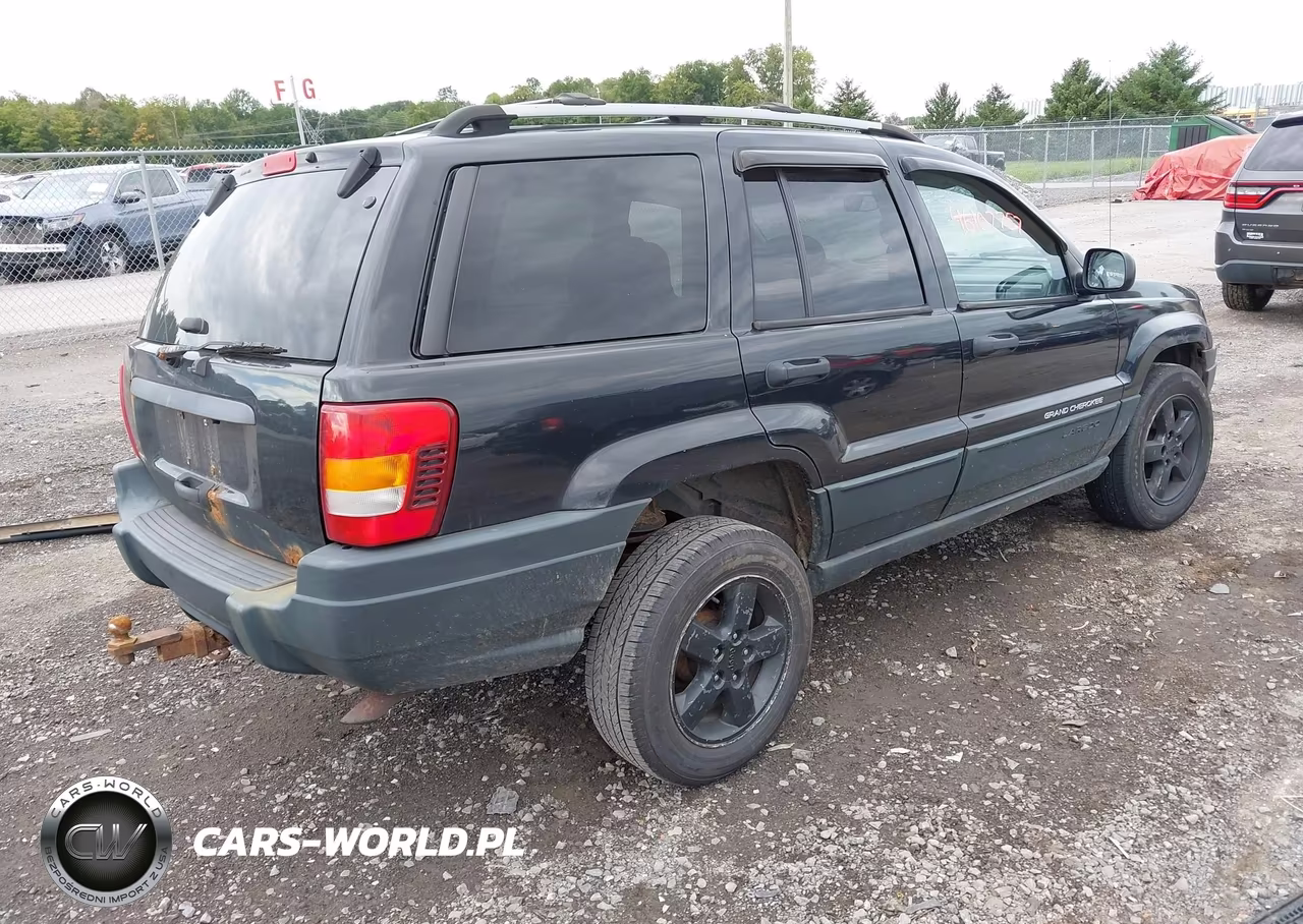 2004 Jeep Grand Cherokee Laredo VIN:1J4GX48S54C215315 - 4