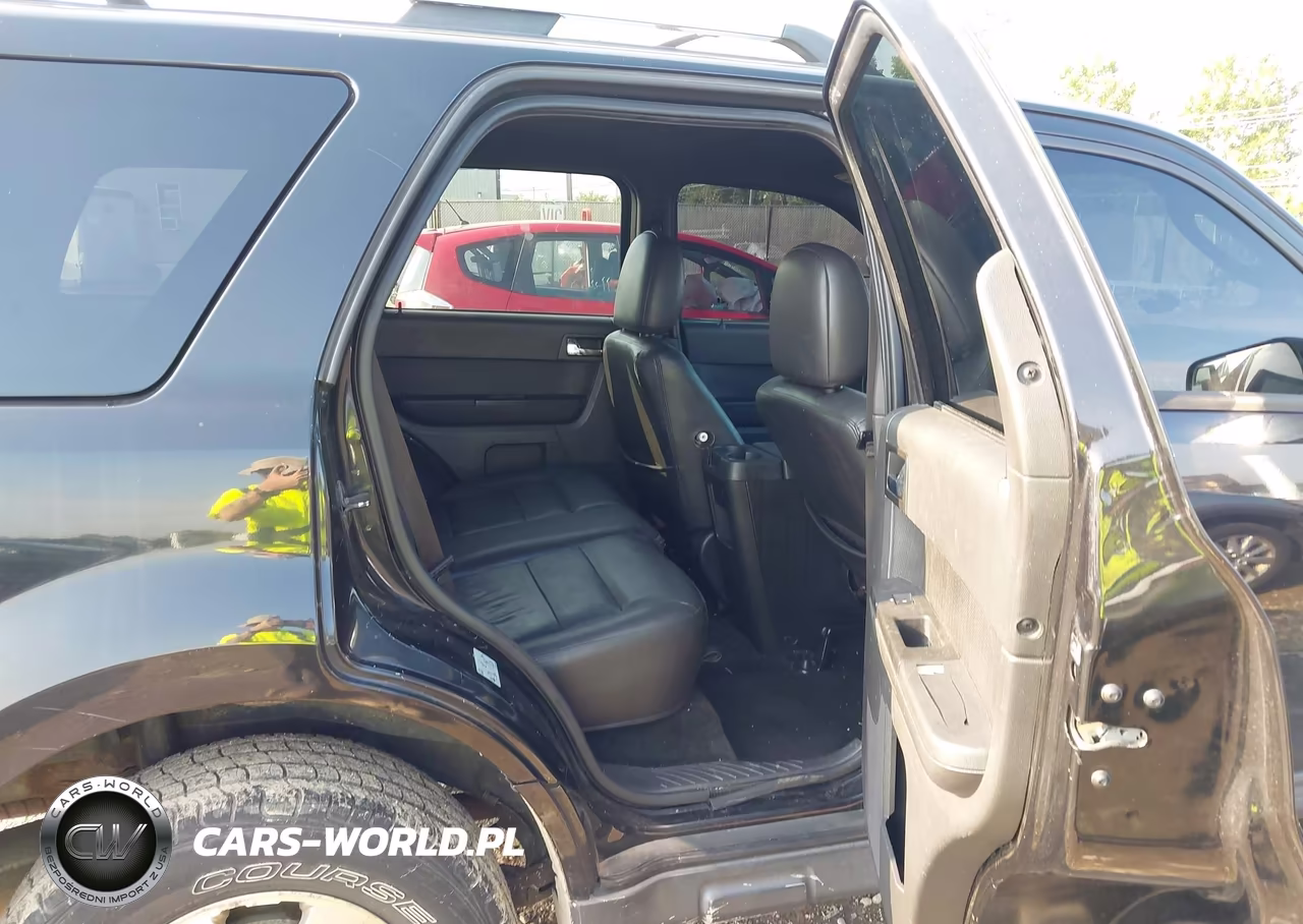2011 Ford Escape Limited VIN:1FMCU0E73BKC24955 - 8