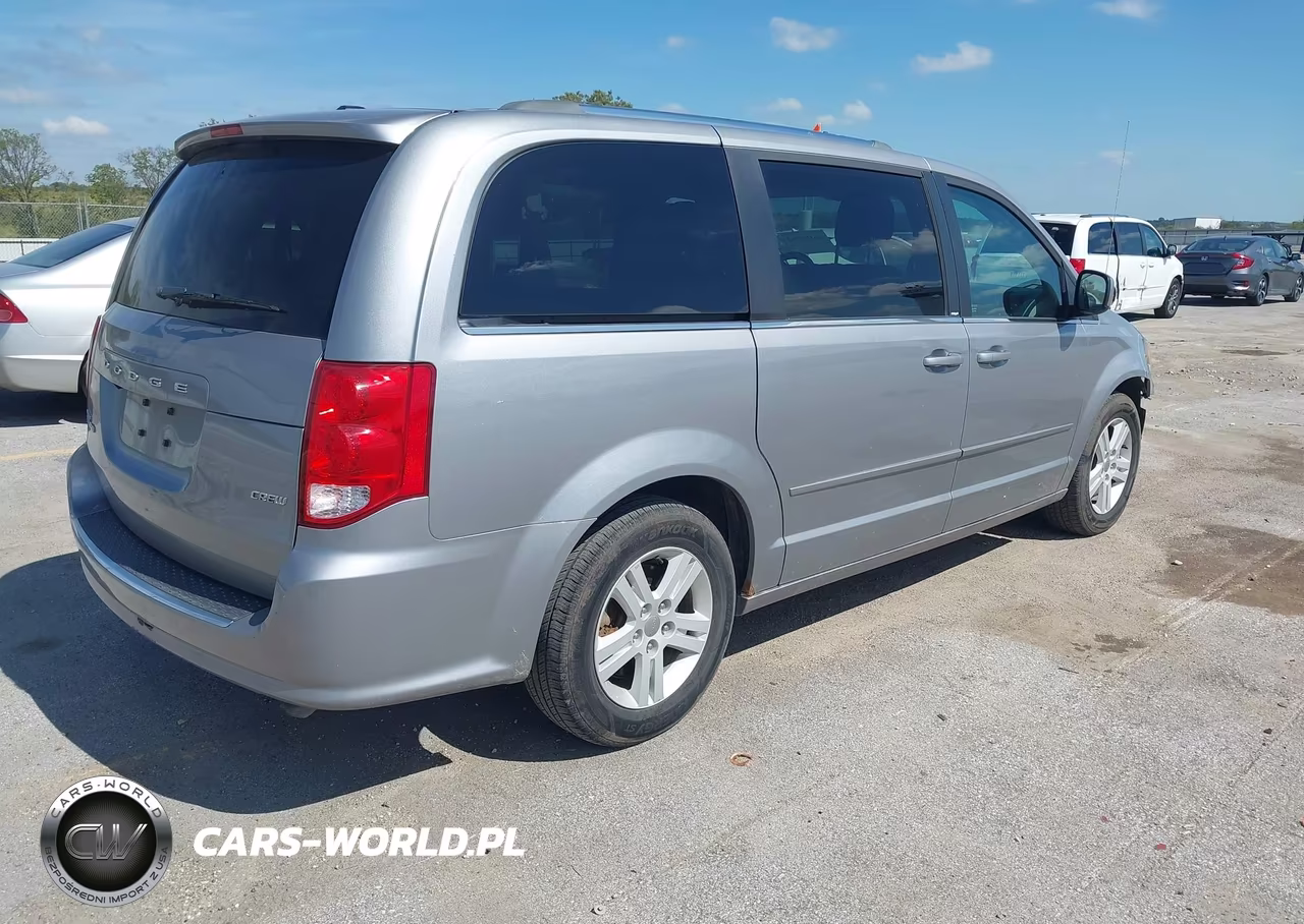 2013 Dodge Grand Caravan Crew VIN:2C4RDGDG3DR800914 - 4