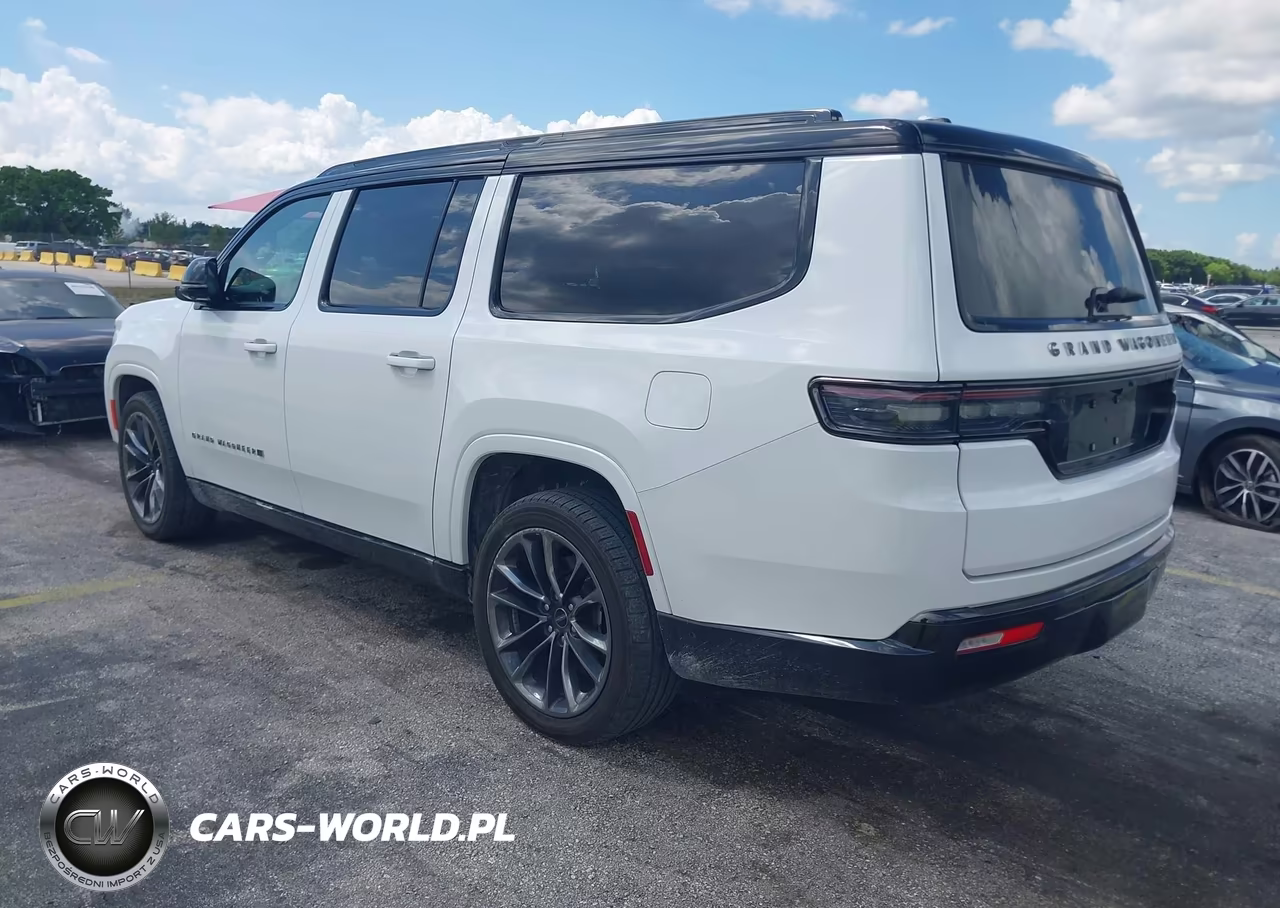2024 Jeep Grand Wagoneer L Series Ii 4X4 VIN:1C4SJSFP0RS158409 - 3