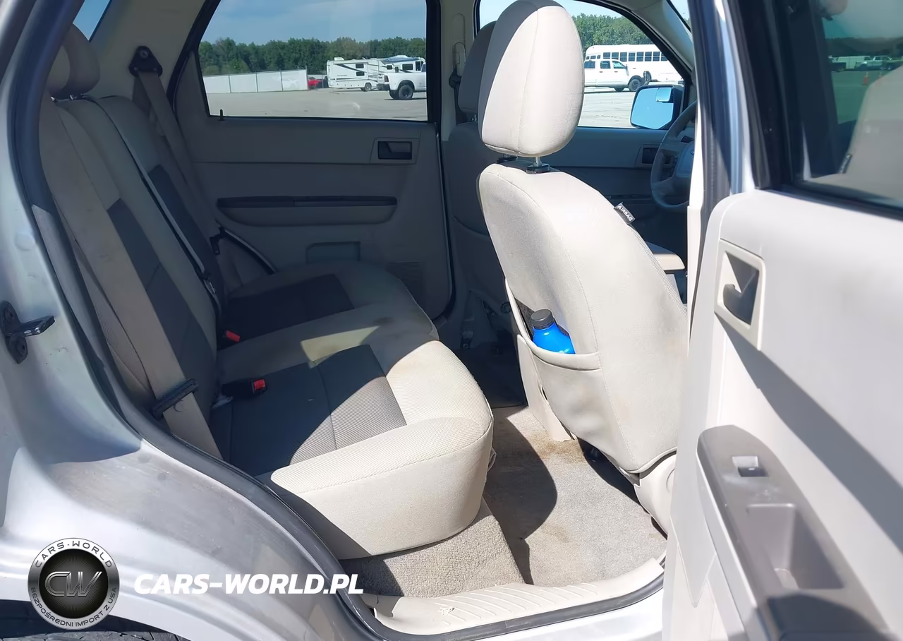 2008 Ford Escape Xlt VIN:1FMCU03168KD39461 - 8