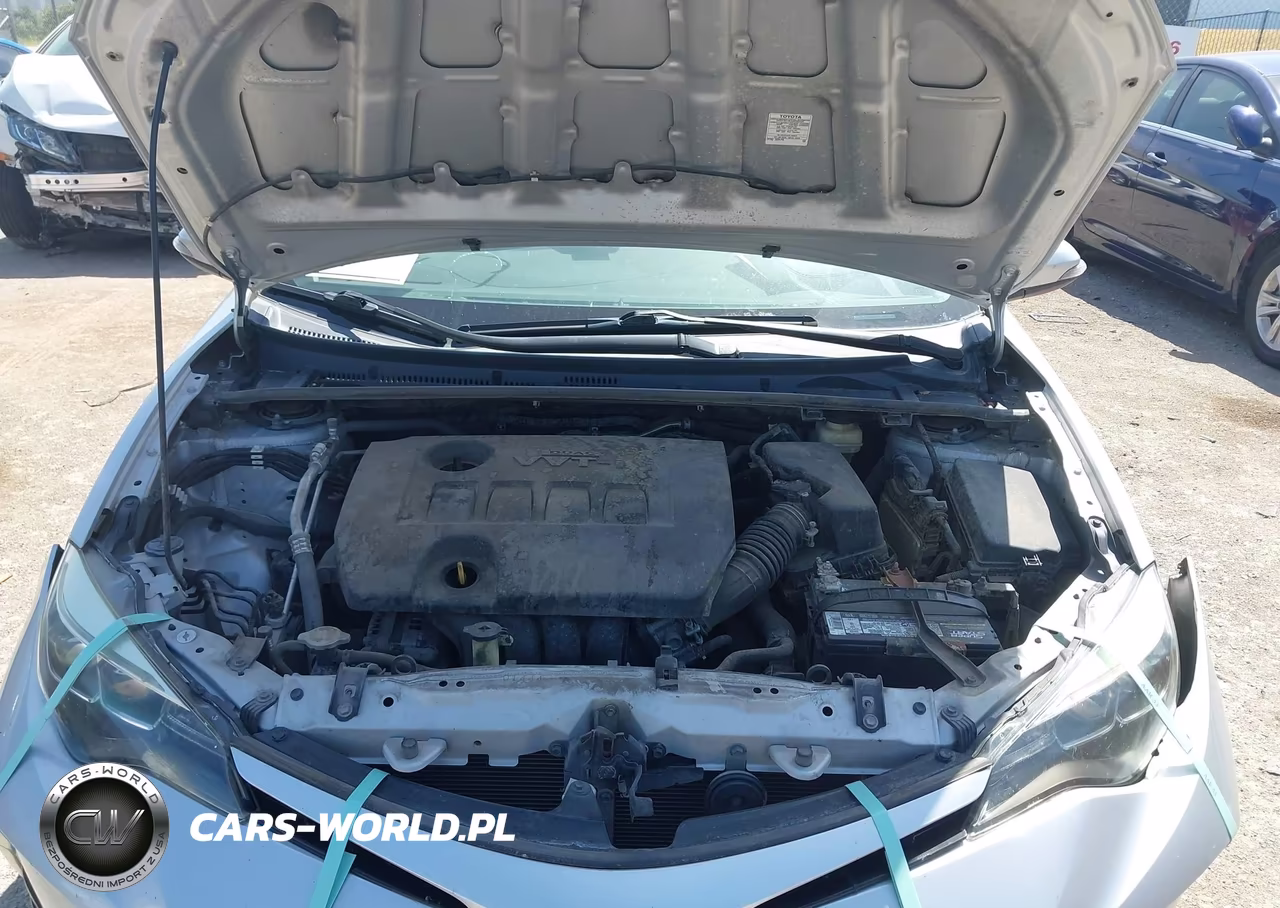 2017 Toyota Corolla Se VIN:5YFBURHE0HP626859 - 10