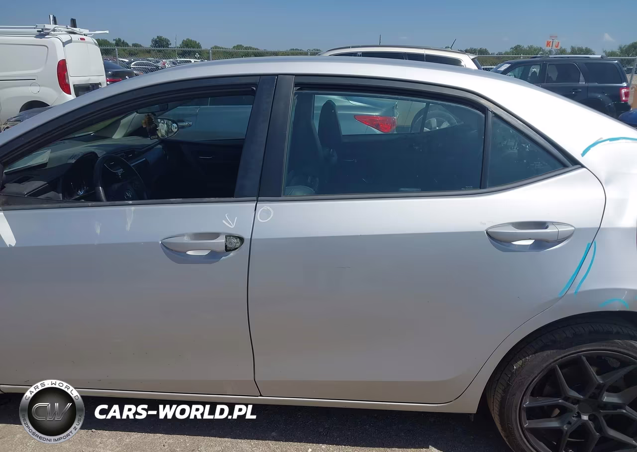 2017 Toyota Corolla Se VIN:5YFBURHE0HP626859 - 14
