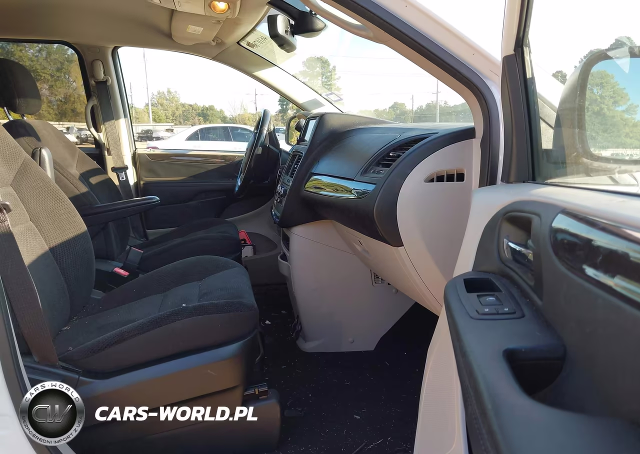 2018 Dodge Grand Caravan Se VIN:2C4RDGBG2JR303299 - 5