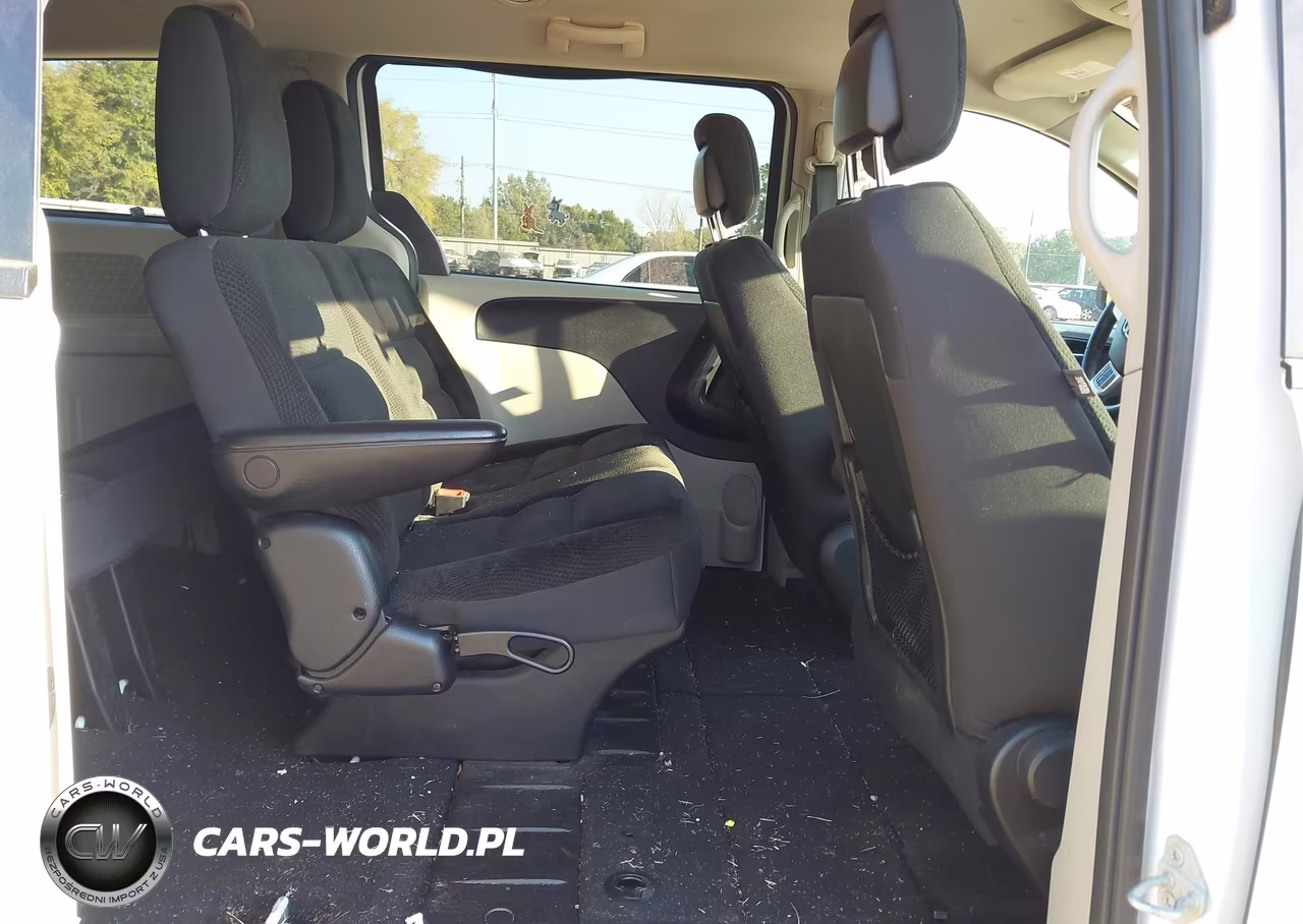 2018 Dodge Grand Caravan Se VIN:2C4RDGBG2JR303299 - 8