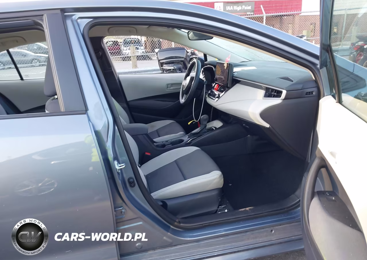 2026 Toyota Corolla Le VIN:5YFB4MDE4TP374468 - 5
