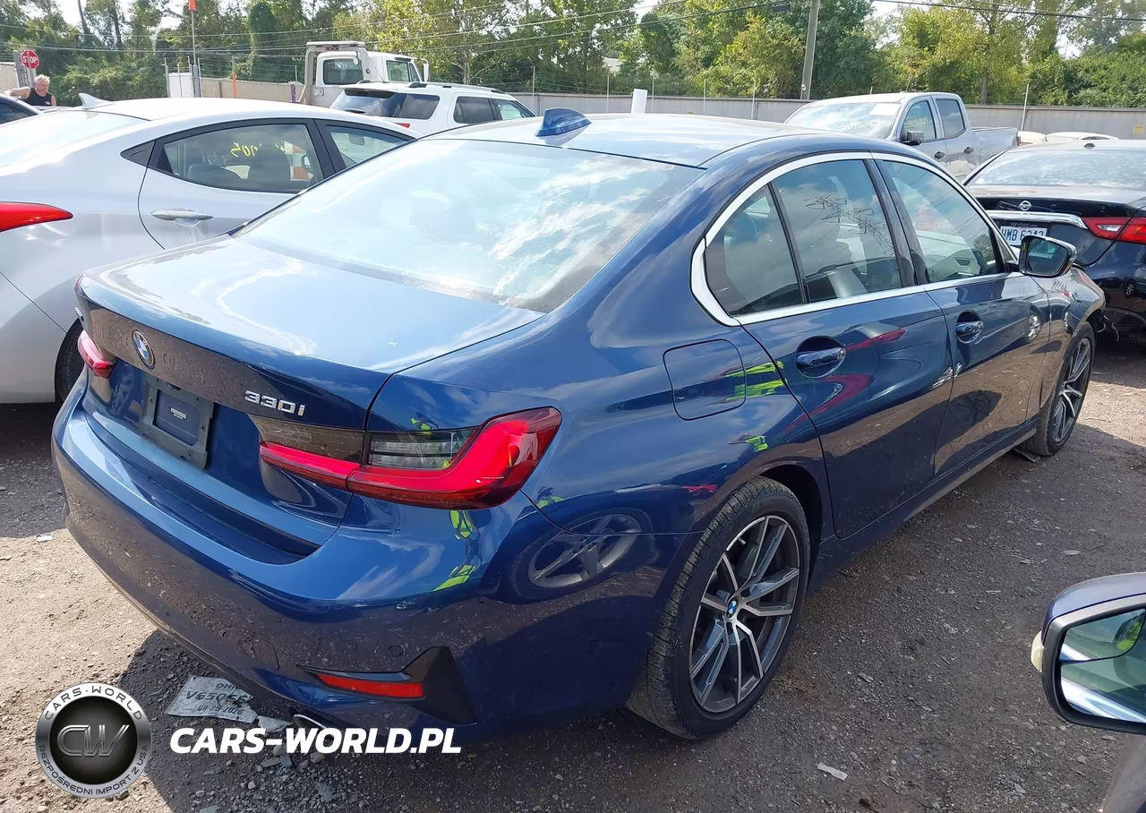 2022 BMW 330I xDrive VIN:3MW5R7J03N8C69378 - 4