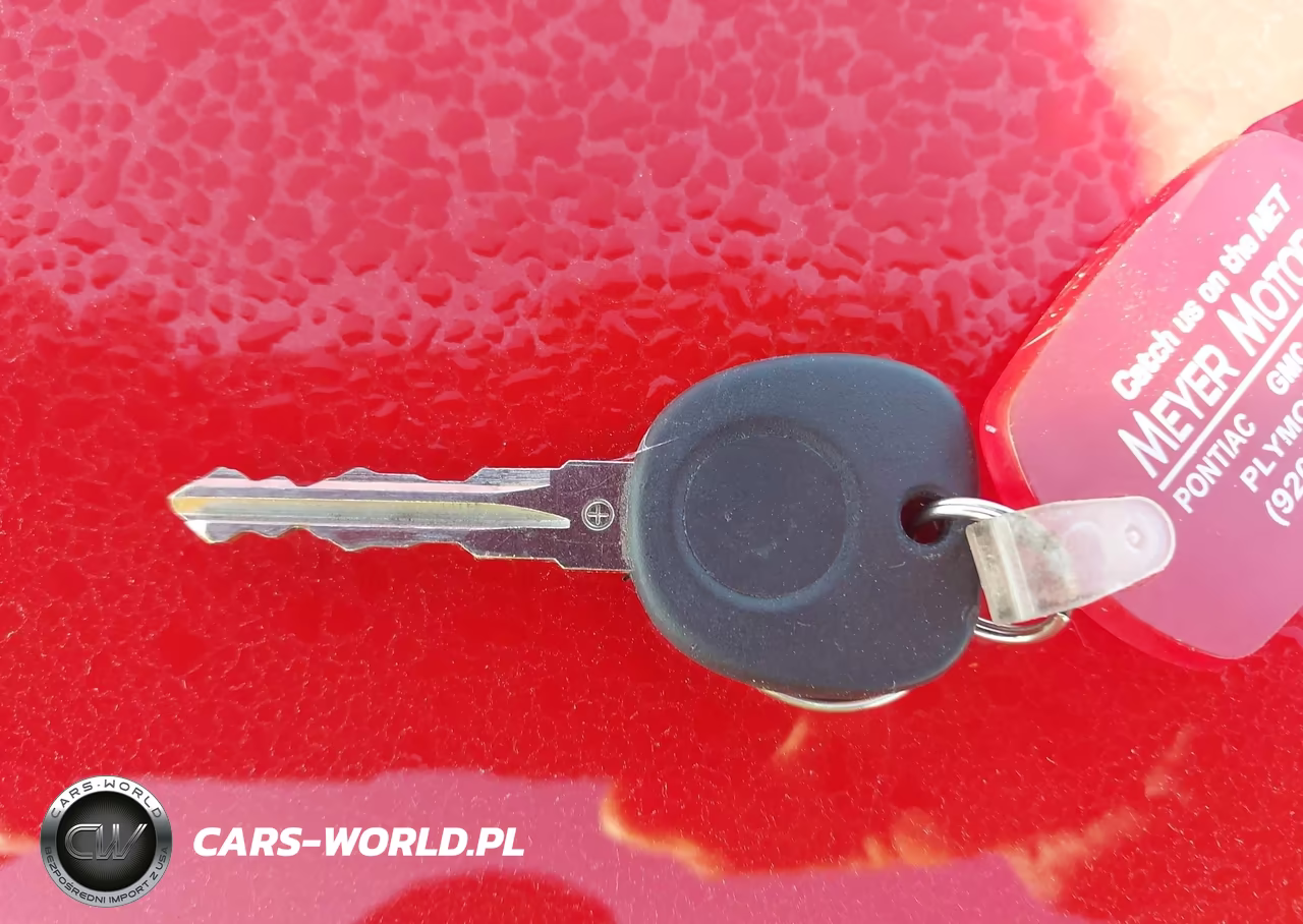 2007 Pontiac Solstice VIN:1G2MB35B47Y137210 - 11