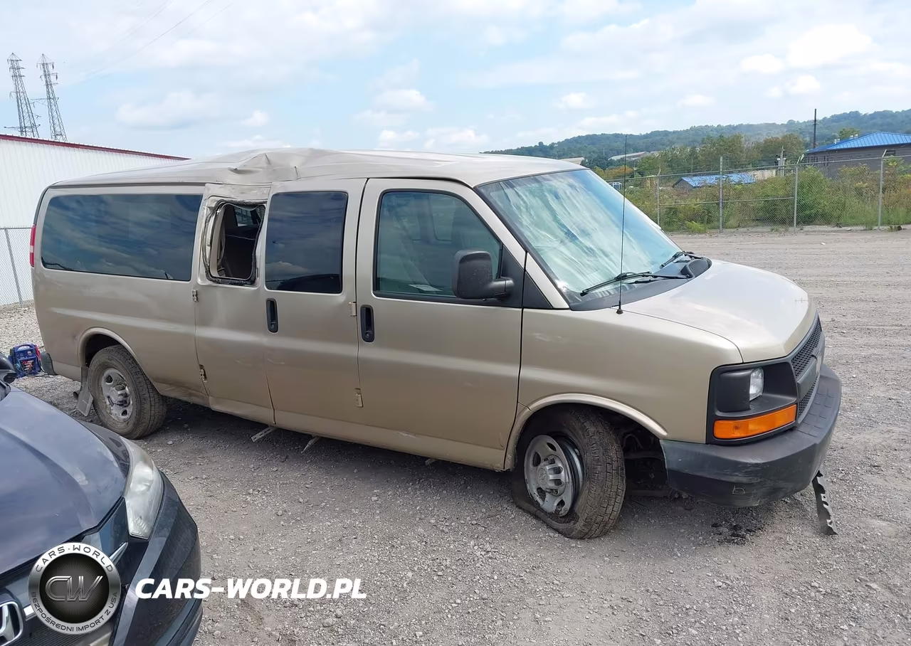 2013 Chevrolet Express 3500 Ls VIN:1GNZGZBG9D1133266 - 14