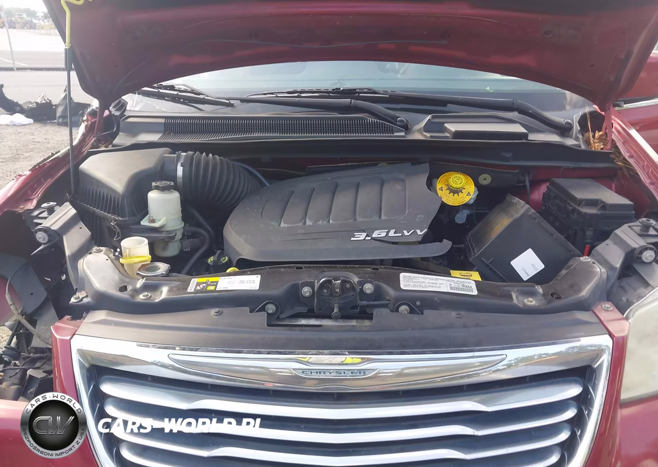 2014 Chrysler Town & Country Touring VIN:2C4RC1BG1ER437923 - 10