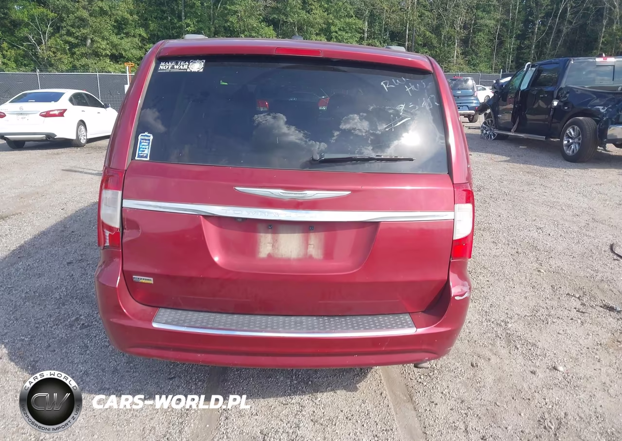 2014 Chrysler Town & Country Touring VIN:2C4RC1BG1ER437923 - 16