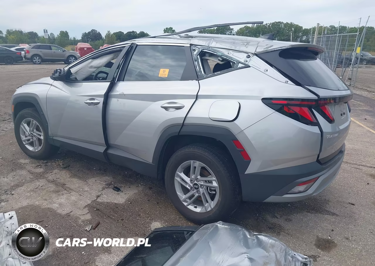 2025 Hyundai Tucson Se VIN:5NMJACDE8SH453794 - 3