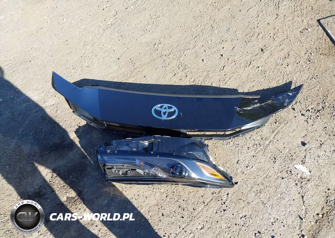 2026 Toyota Camry Se VIN:4T1DAACK2TU723925 - 12