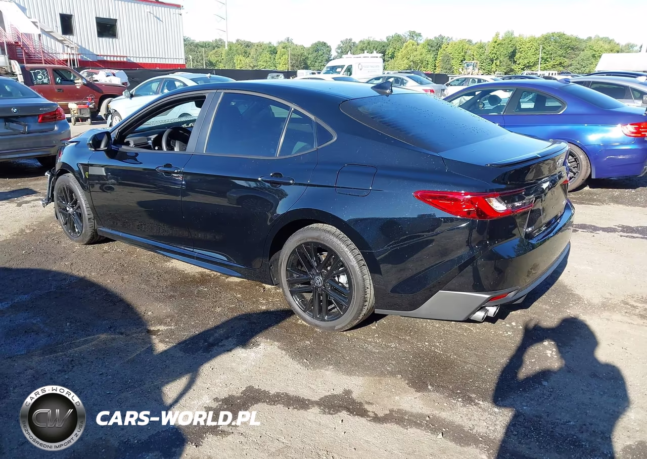 2026 Toyota Camry Se VIN:4T1DAACK2TU723925 - 3