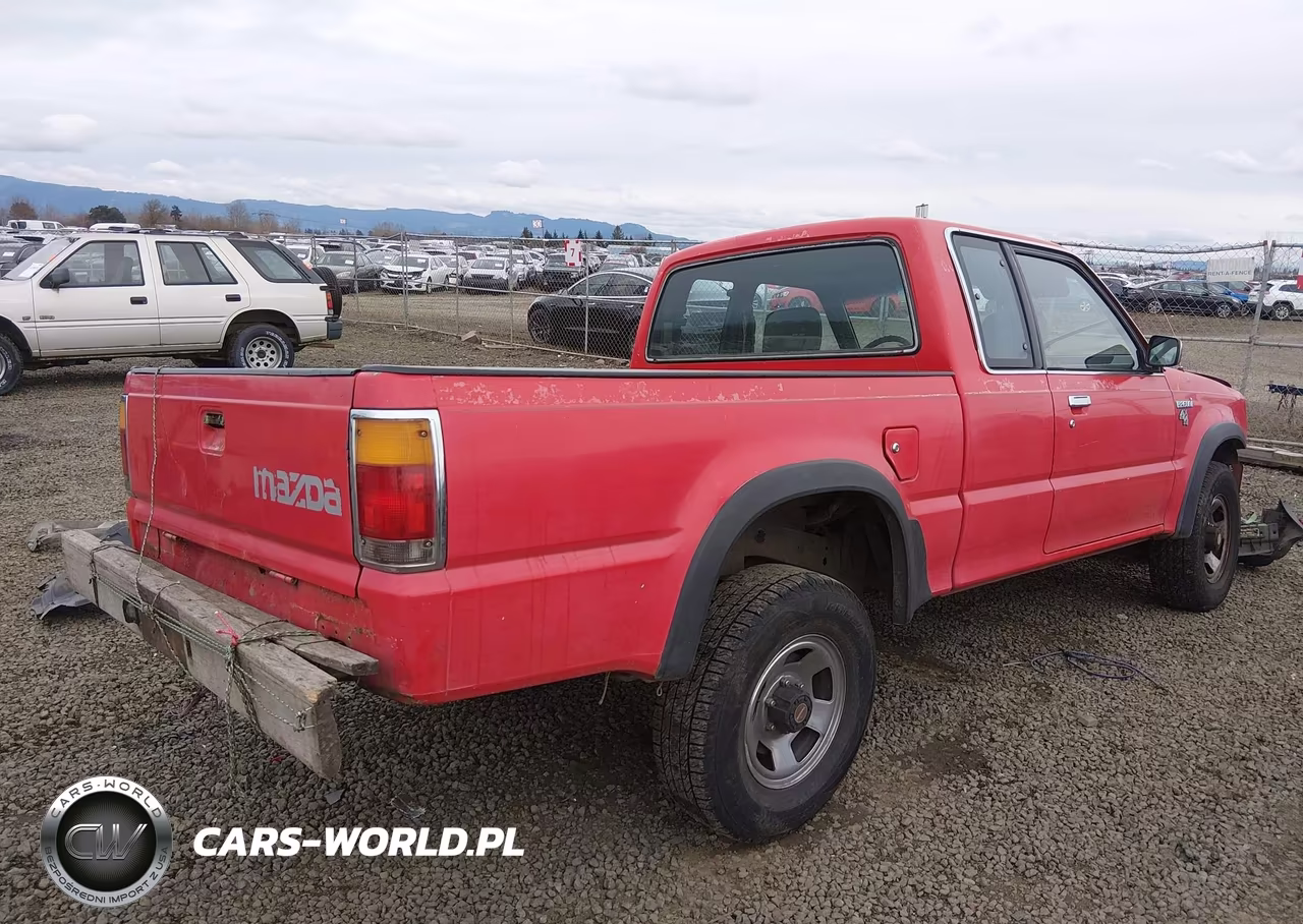 1992 Mazda B2600 Cab Plus VIN:JM2UF6148N0290463 - 4