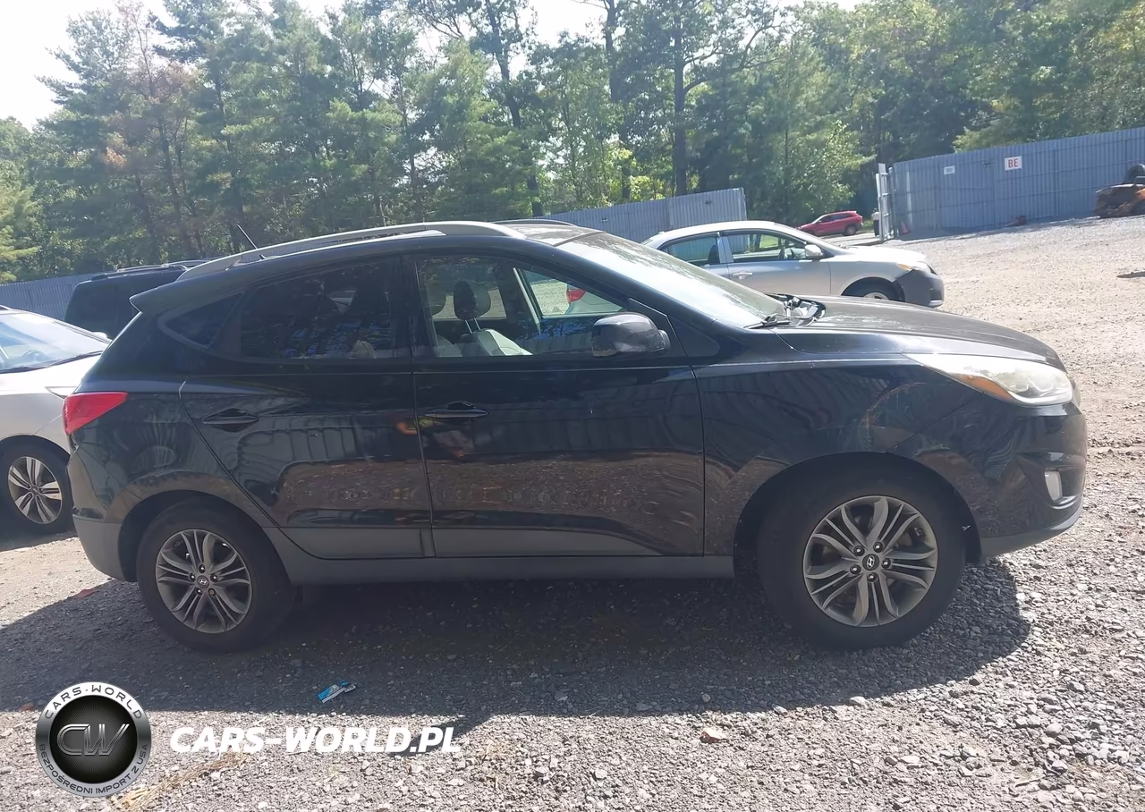 2015 Hyundai Tucson Se VIN:KM8JU3AG7FU116640 - 13