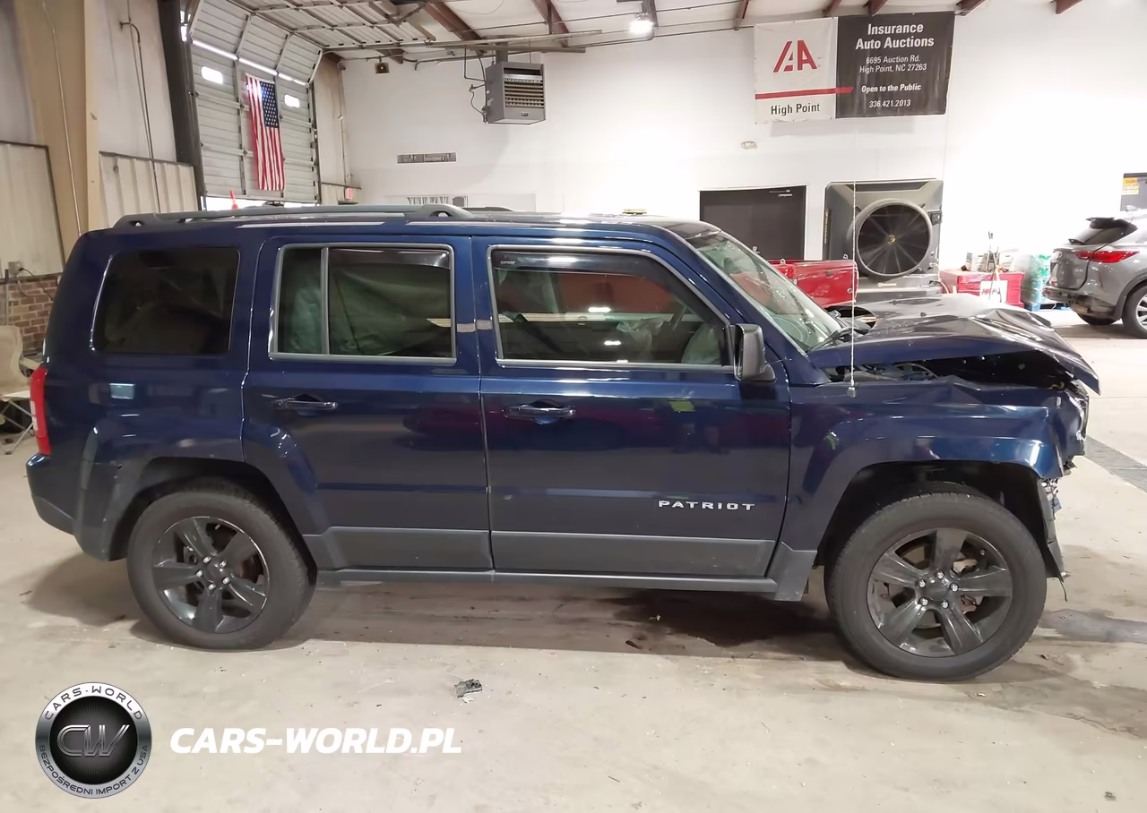 2014 Jeep Patriot Latitude VIN:1C4NJRFBXED762364 - 14