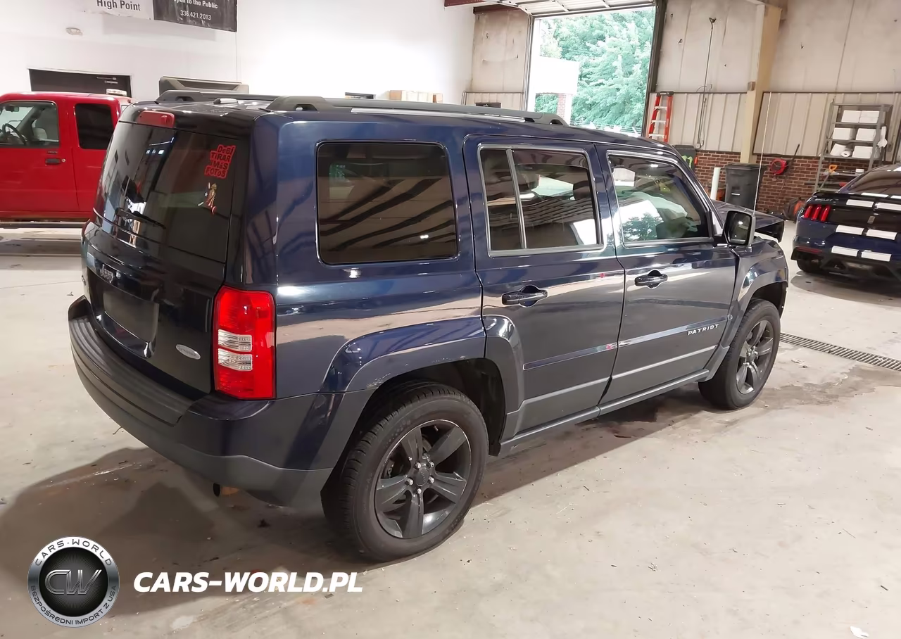 2014 Jeep Patriot Latitude VIN:1C4NJRFBXED762364 - 4