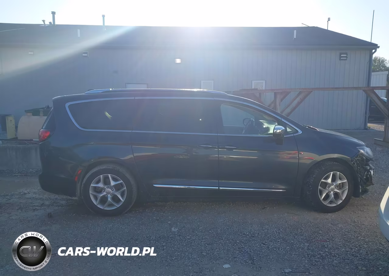 2020 Chrysler Pacifica Limited VIN:2C4RC1GG8LR278565 - 14
