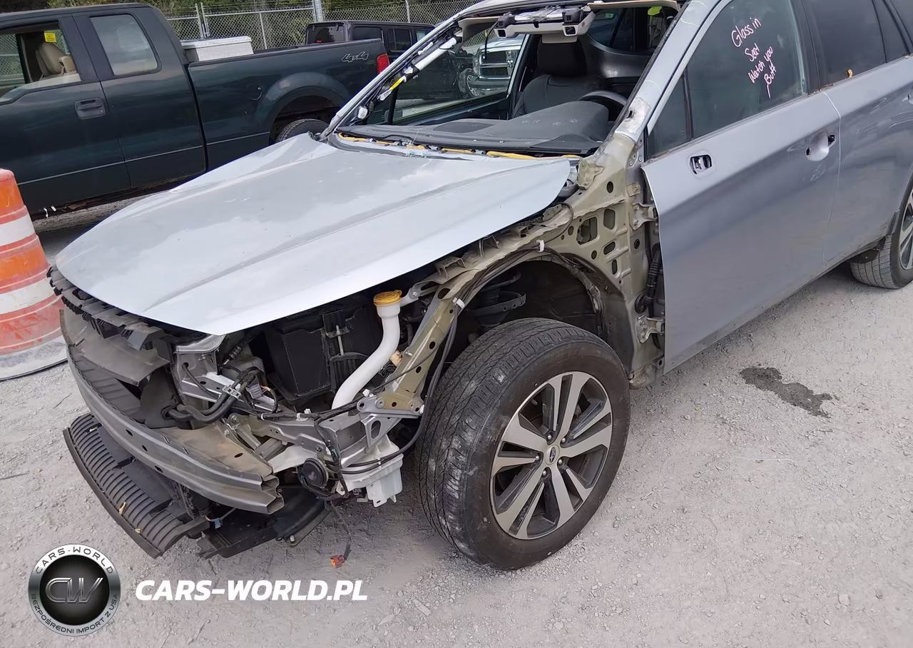 2018 Subaru Outback 2.5I Limited VIN:4S4BSANC6J3343077 - 18
