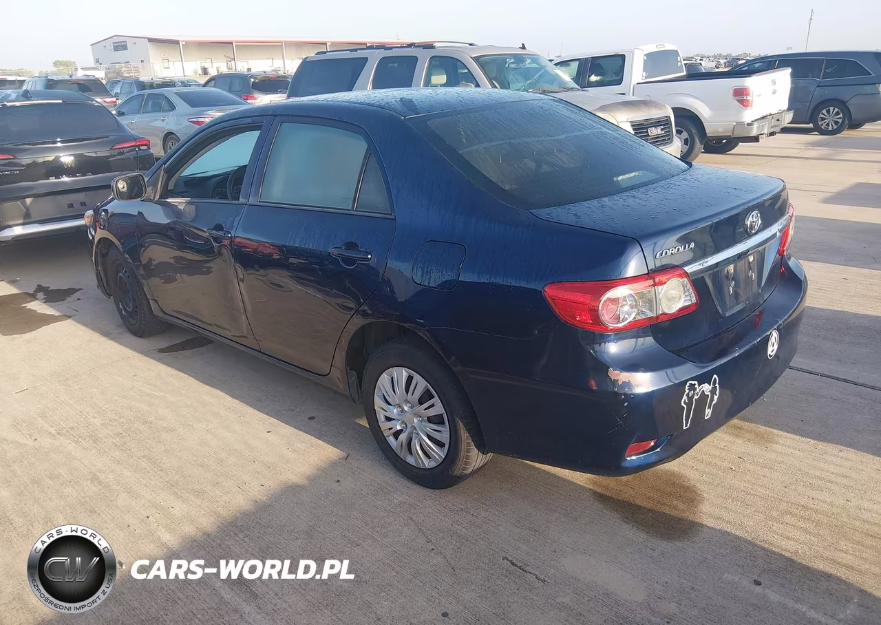 2013 Toyota Corolla L VIN:5YFBU4EE2DP182465 - 3