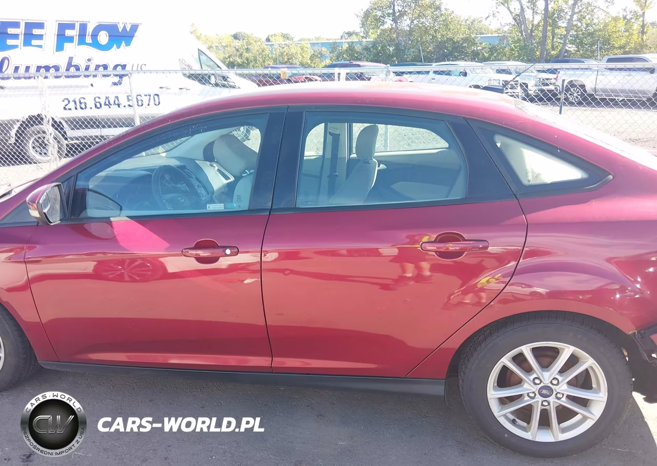 2017 Ford Focus Se VIN:1FADP3F24HL253247 - 14