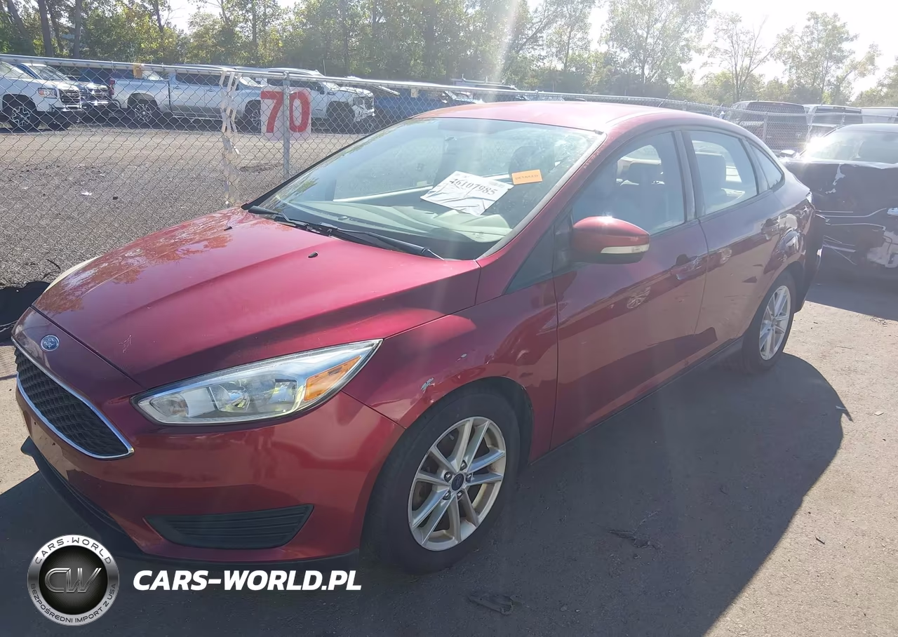 2017 Ford Focus Se VIN:1FADP3F24HL253247 - 2