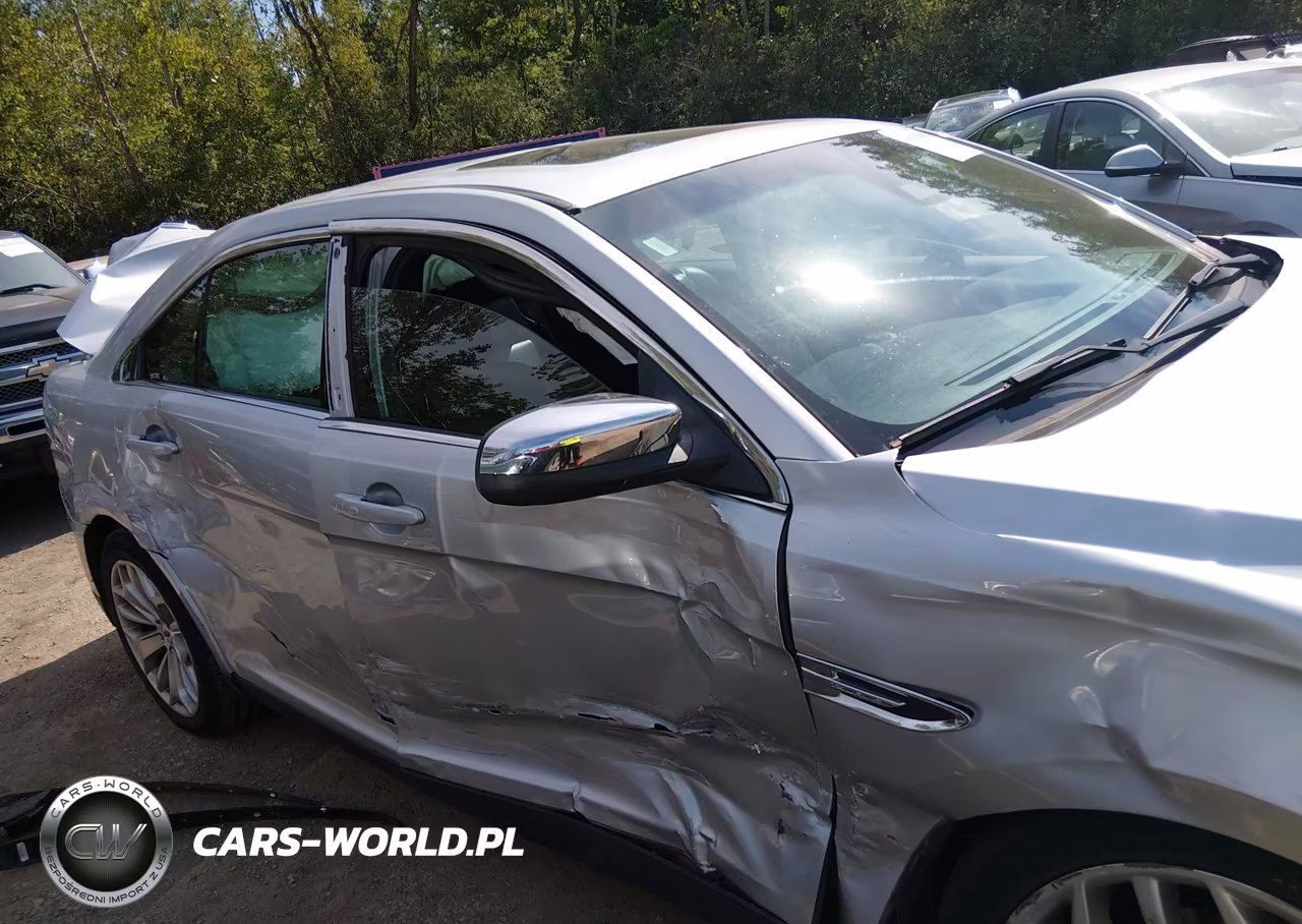 2017 Ford Taurus Limited VIN:1FAHP2F83HG123601 - 12