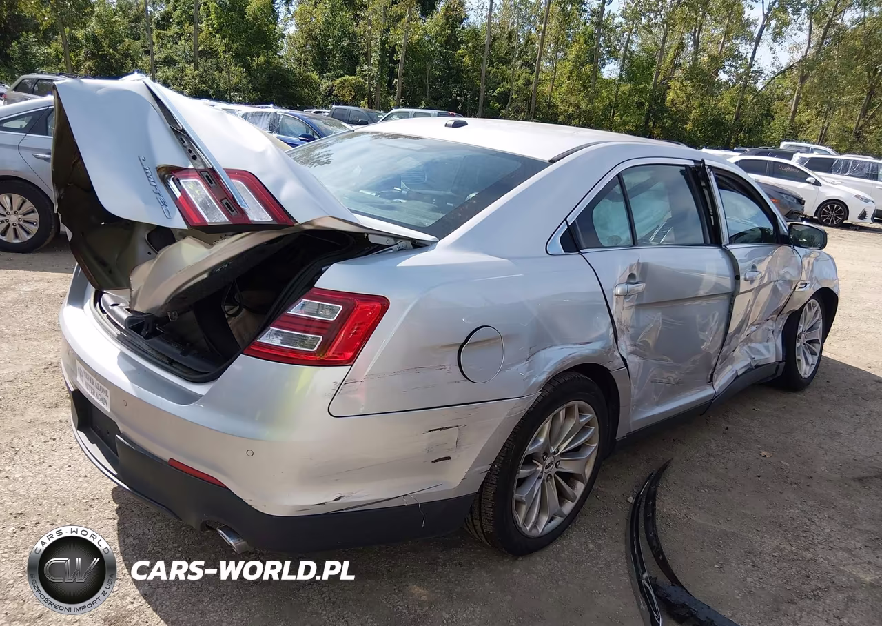 2017 Ford Taurus Limited VIN:1FAHP2F83HG123601 - 4