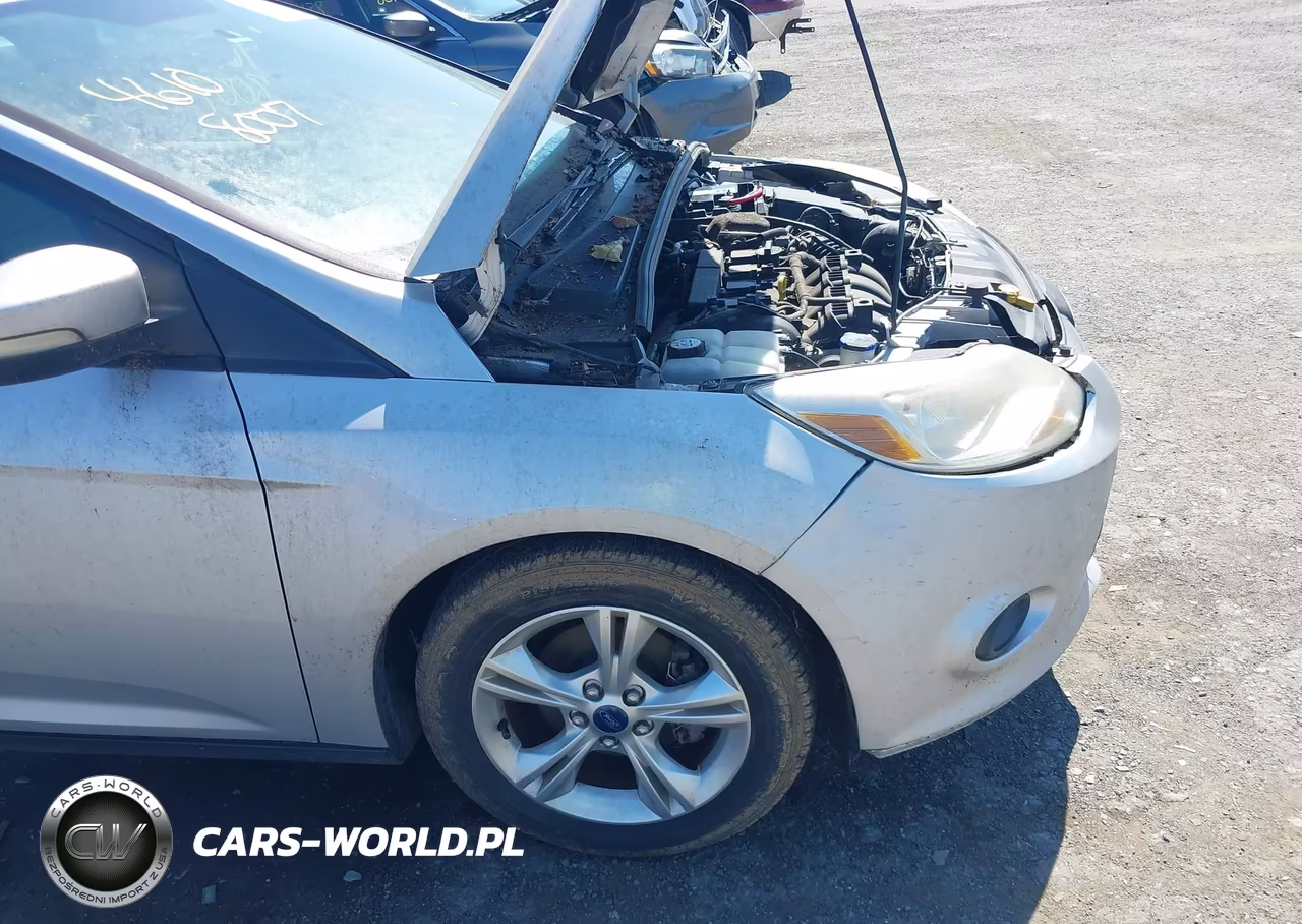 2013 Ford Focus Se VIN:1FADP3K27DL139792 - 6