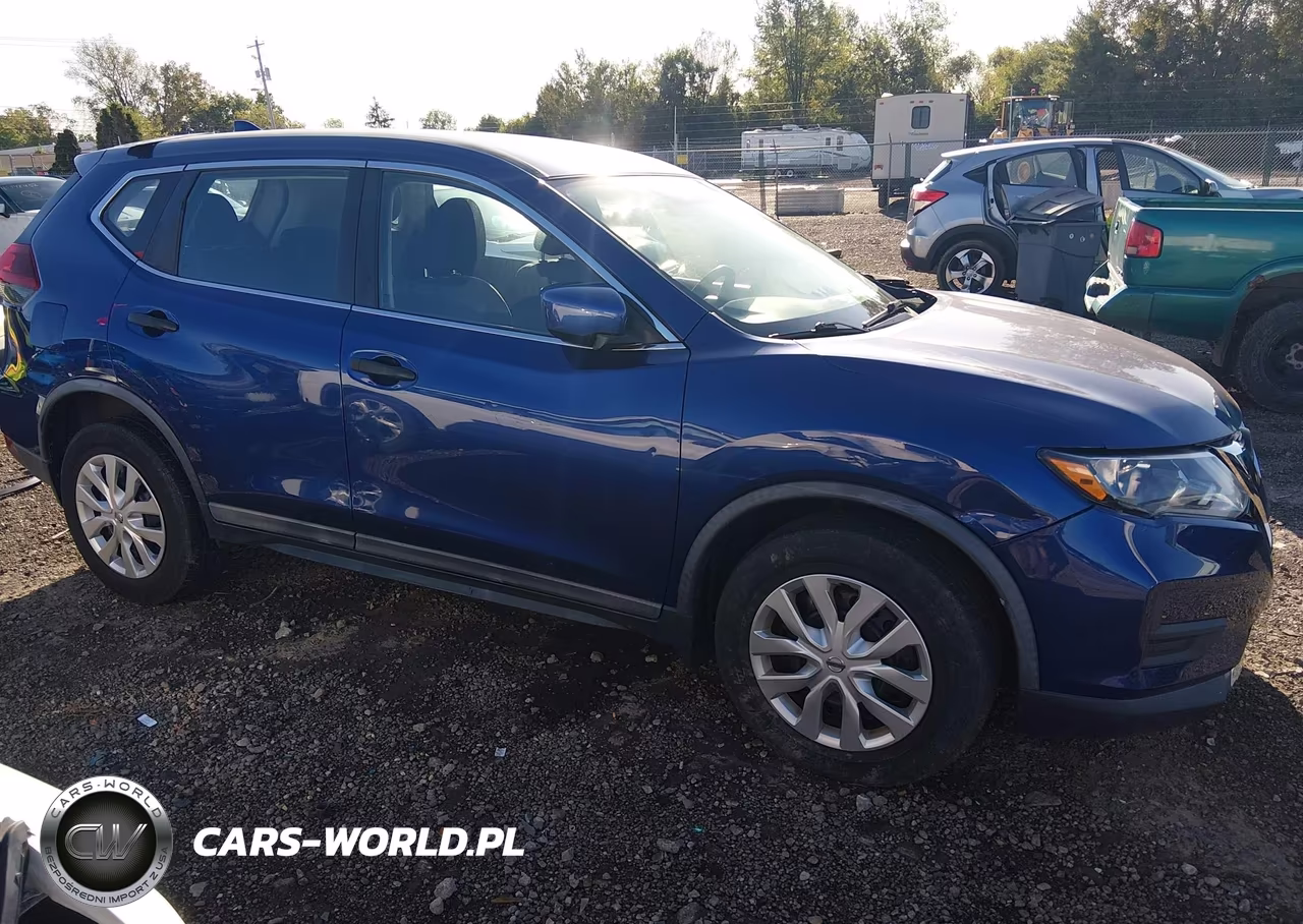 2018 Nissan Rogue S VIN:KNMAT2MV7JP585519 - 13