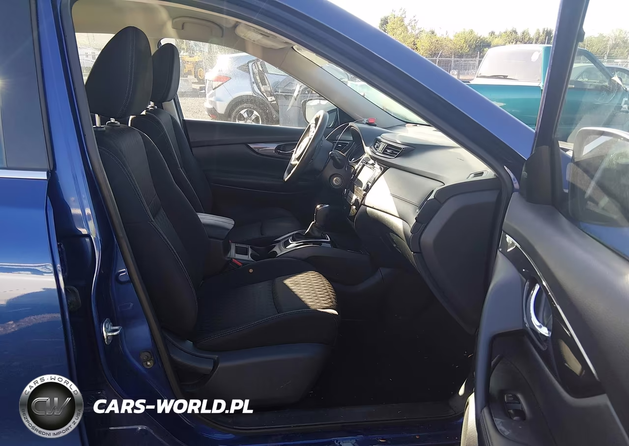 2018 Nissan Rogue S VIN:KNMAT2MV7JP585519 - 5