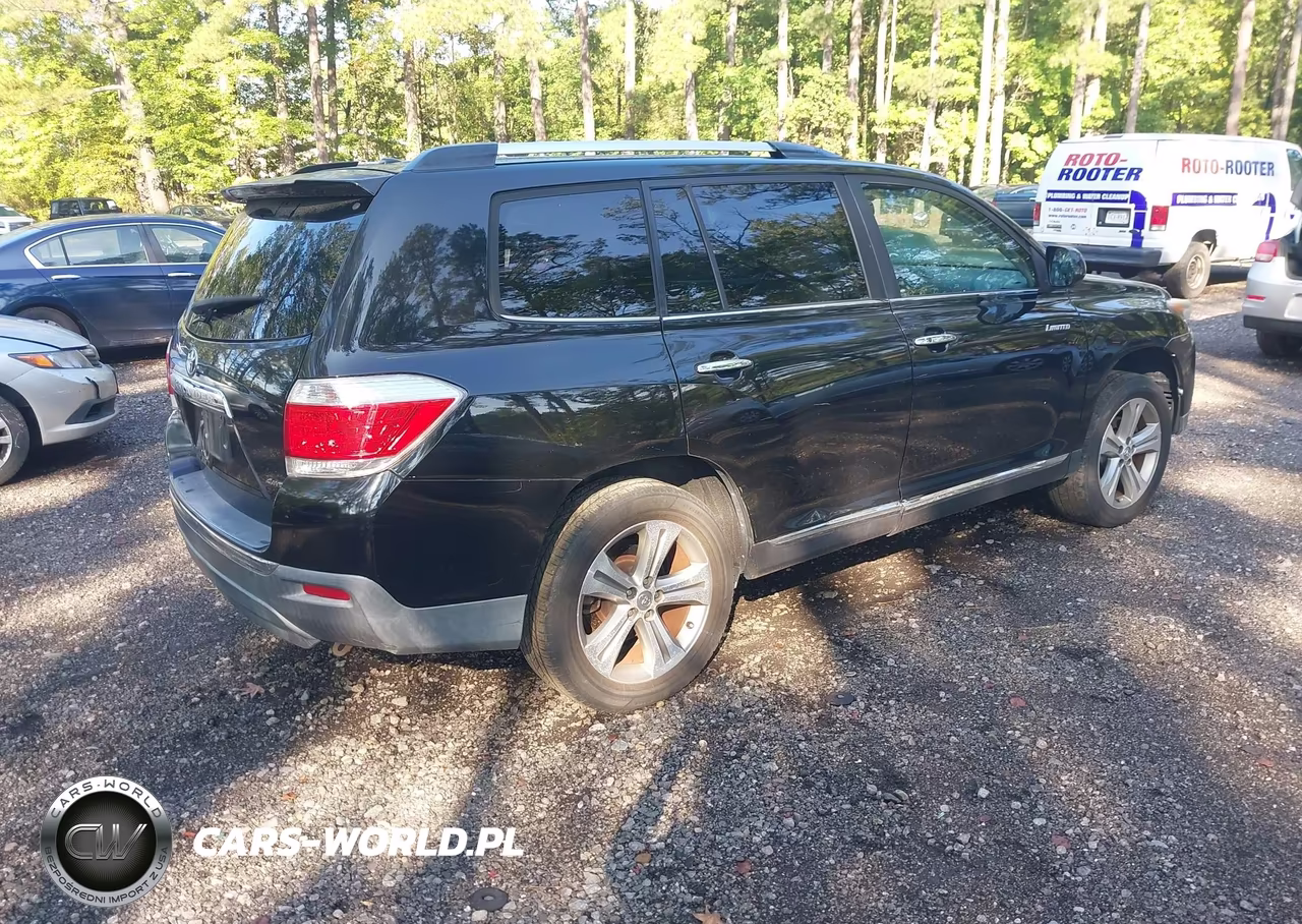 2011 Toyota Highlander Limited V6 VIN:5TDDK3EH7BS069053 - 4