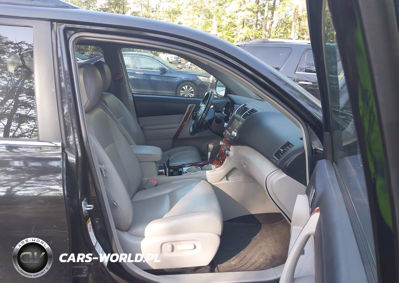 2011 Toyota Highlander Limited V6 VIN:5TDDK3EH7BS069053 - 5