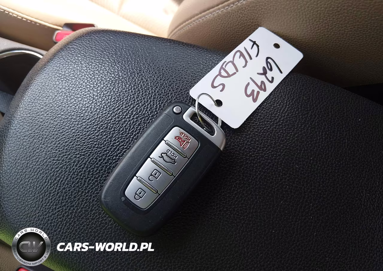 2013 Hyundai Elantra Limited VIN:KMHDH4AE8DU701312 - 11
