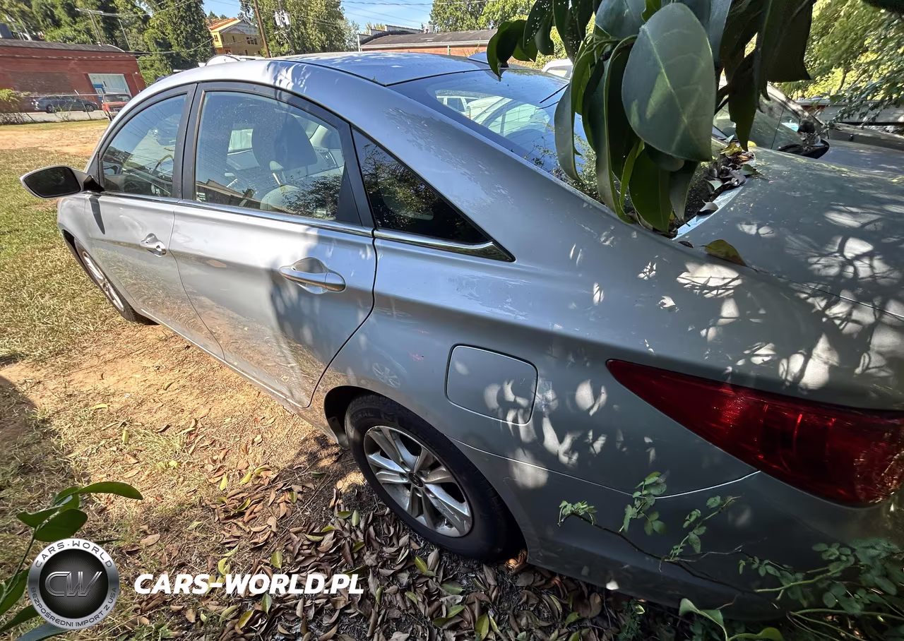 2013 Hyundai Sonata Gls Pzev VIN:5NPEB4AC1DH668608 - 3